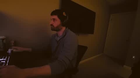 Tom online show from December 24, 2024, 2:10 am