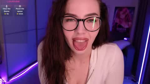 HARITA LOVEE online show from June 1, 2026, 5:36 pm