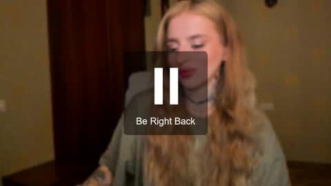 Julia online show from September 11, 2025, 6:02 am