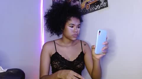 Snapshot of harley_quinnn111 chatting on March 14, 2026, 11:32 pm harley_quinnn111 online show from March 14, 2026, 11:32 pm