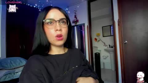 Natii  online show from January 9, 2025, 10:41 pm