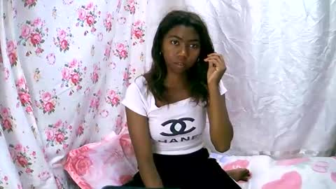 harliva online show from April 18, 2026, 1:09 am