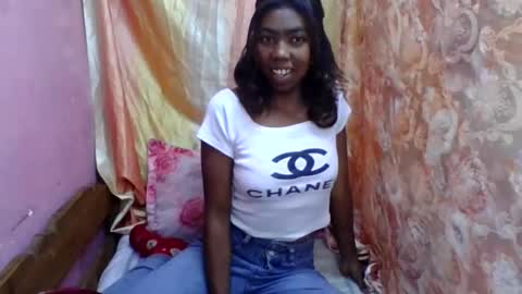 Snapshot of harliva chatting on June 11, 2026, 8:23 am harliva online show from June 11, 2026, 8:23 am