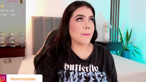 Snapshot of harmonybabe_ chatting on May 31, 2026, 8:32 pm Harmony online show from May 31, 2026, 8:32 pm