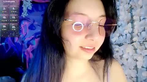 Harmonys World online show from November 8, 2025, 3:18 am