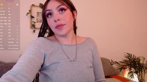 Harmony    Please help me to reach 100 thumbs up online show from January 8, 2025, 4:02 am