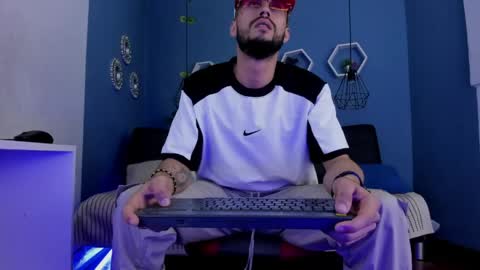 harold_999 online show from May 22, 2026, 11:32 pm