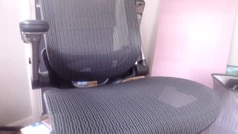 Snapshot of harp3736 chatting on September 21, 2025, 4:30 pm Datswut Shesed online show from September 21, 2025, 4:30 pm