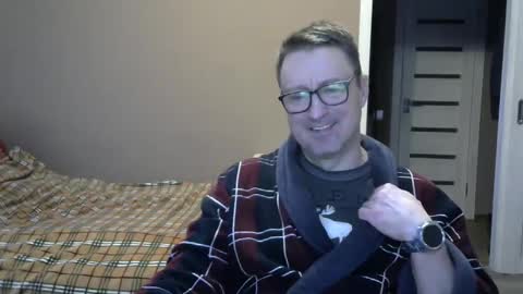 HarrySnake online show from December 20, 2024, 6:40 am