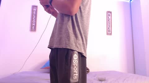 harry thomson online show from December 28, 2024, 2:01 am