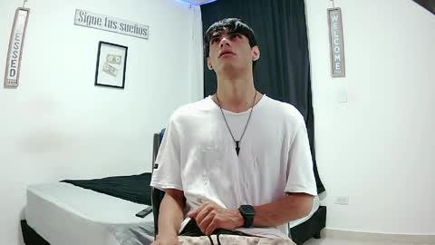 harry thomson online show from April 7, 2026, 11:26 pm