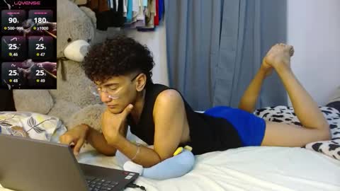 HARRY online show from April 15, 2026, 7:10 pm