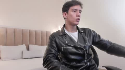 Snapshot of harryy_joness chatting on January 25, 2025, 5:51 pm Harry Jones online show from January 25, 2025, 5:51 pm