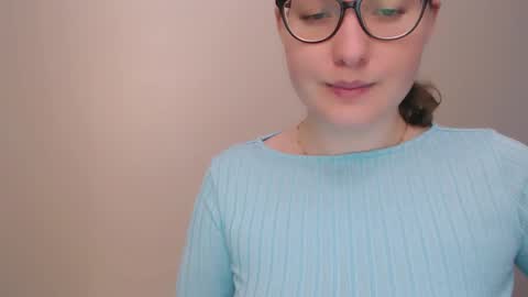 hartfoxx online show from March 4, 2025, 4:49 am