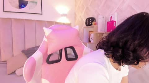 Haru Bonny online show from March 31, 2026, 8:20 pm