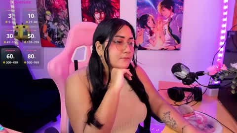 karen  online show from February 2, 2025, 6:42 pm