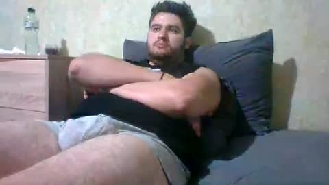 Snapshot of hasabigonev14 chatting on July 30, 2026, 11:42 am THEBIGONEV14 online show from July 30, 2026, 11:42 am