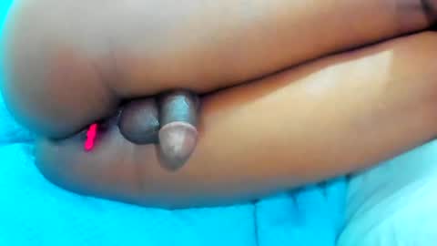 Snapshot of hathor_01_ chatting on February 10, 2025, 6:45 pm andres online show from February 10, 2025, 6:45 pm