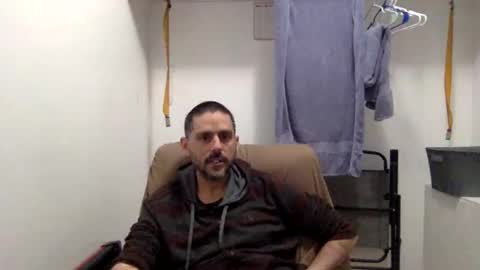 hautmana online show from April 18, 2026, 4:05 am