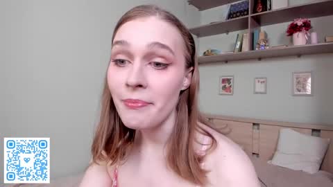 Mia online show from April 14, 2026, 7:25 am