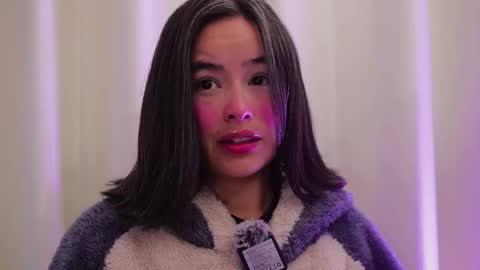 hawaiibliss_18 online show from February 11, 2026, 12:04 am