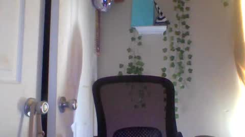 Snapshot of hawtchoc37 chatting on February 26, 2026, 9:36 pm hawtchoc37 online show from February 26, 2026, 9:36 pm