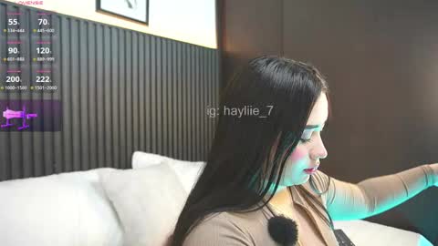 Snapshot of hay1_ chatting on May 28, 2026, 5:38 am haylie See you tonight at 8pm Colombia time online show from May 28, 2026, 5:38 am