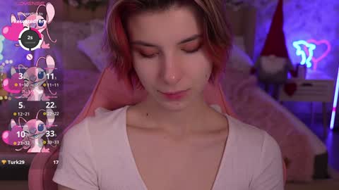 haylaamber online show from January 4, 2025, 12:49 pm