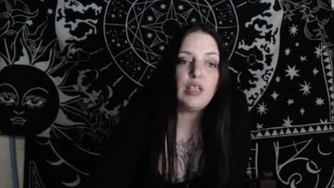 Snapshot of haylewoods chatting on December 7, 2024, 6:10 am Hayle Woods online show from December 7, 2024, 6:10 am
