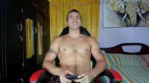 Snapshot of hazbinstudio chatting on October 5, 2025, 8:40 pm hazbinstudio online show from October 5, 2025, 8:40 pm