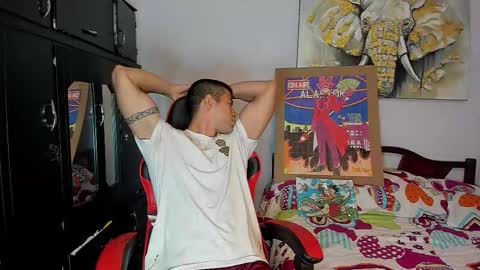 Snapshot of hazbinstudio chatting on October 14, 2025, 3:24 pm hazbinstudio online show from October 14, 2025, 3:24 pm