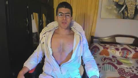 Snapshot of hazbinstudio chatting on October 27, 2025, 2:32 pm hazbinstudio online show from October 27, 2025, 2:32 pm