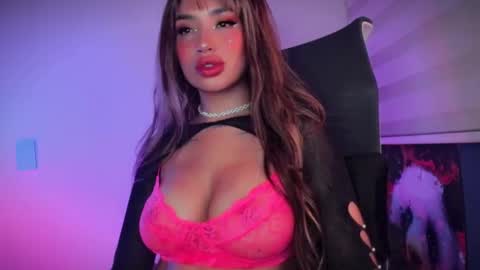 Marie online show from March 6, 2025, 2:30 am