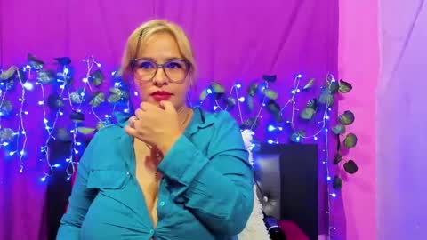 hazel online show from March 2, 2025, 3:45 am