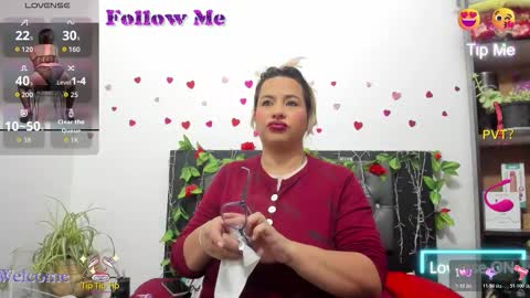 hazel online show from November 3, 2025, 8:26 am