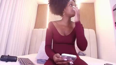Snapshot of hazel_kataleya chatting on April 24, 2026, 7:16 pm kataleya online show from April 24, 2026, 7:16 pm