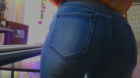 Hazel online show from December 2, 2024, 3:25 pm