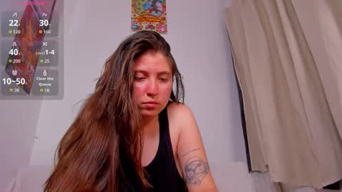 Snapshot of hazel_shy chatting on March 19, 2026, 11:31 pm Im Hazel online show from March 19, 2026, 11:31 pm