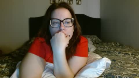 Hazel online show from October 4, 2025, 12:19 am