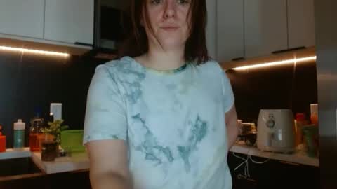 Hazel online show from October 15, 2025, 3:12 pm