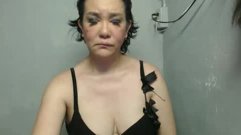 hazelannenatividad3 online show from April 11, 2026, 12:59 am