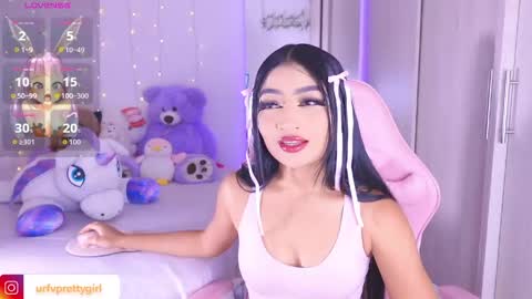 Snapshot of hazelbabee_ chatting on June 3, 2026, 6:16 am Lynn online show from June 3, 2026, 6:16 am
