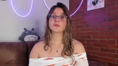 Hazel Brown online show from February 26, 2025, 4:24 pm