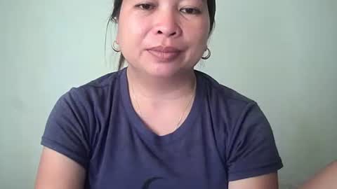 hazeldhane online show from February 1, 2025, 6:21 am