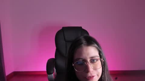 HazelKush online show from October 14, 2025, 9:59 pm