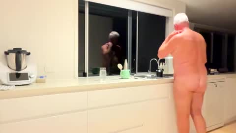 Snapshot of hb2283 chatting on January 23, 2025, 6:35 pm h babe online show from January 23, 2025, 6:35 pm