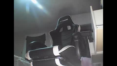 sexy ass wanting her coochie teased  boooooty ate  by bd online show from April 3, 2026, 3:59 am