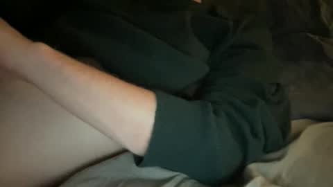 Snapshot of hchappel19 chatting on September 16, 2025, 9:38 pm hchappel19 online show from September 16, 2025, 9:38 pm