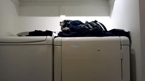 hdrsh08 online show from January 5, 2025, 9:14 pm