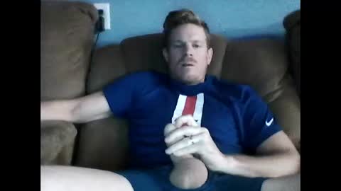 heags83 online show from December 15, 2024, 12:17 pm